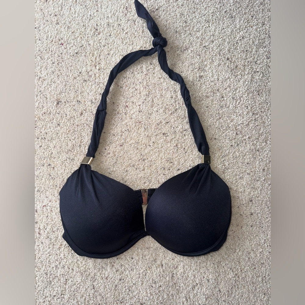 Elegant Black Halter Bra Swim top